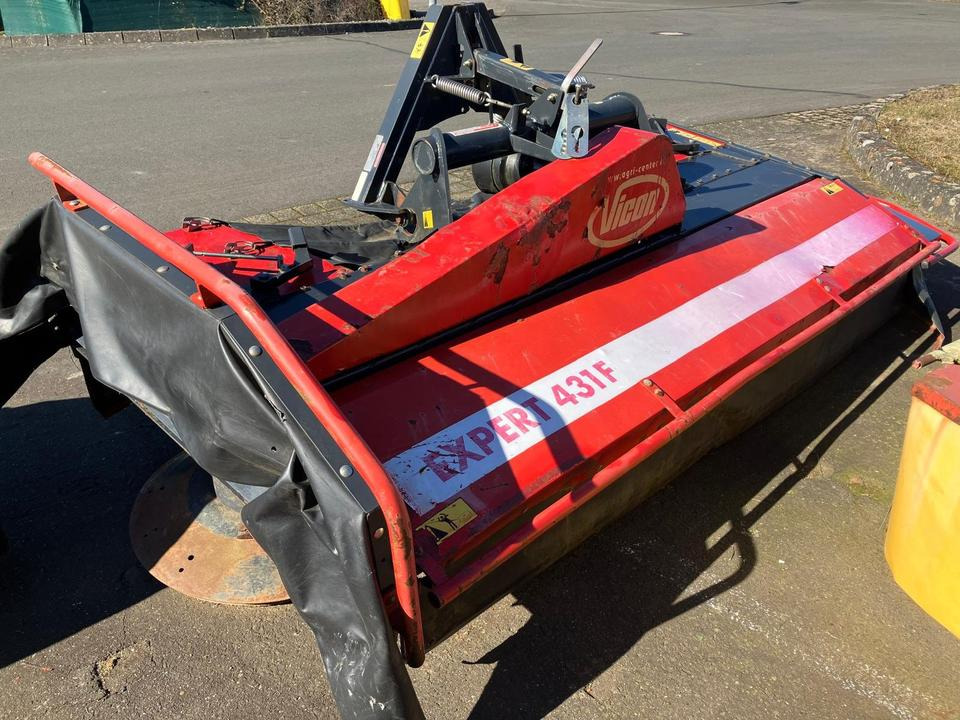 Vicon Frontmähwerk Trommel 3.15 m Expert 431F Anfahrschaden - Hooldusniiduk: pilt 1 Vicon Frontmähwerk Trommel 3.15 m Expert 431F Anfahrschaden - Hooldusniiduk: pilt 1