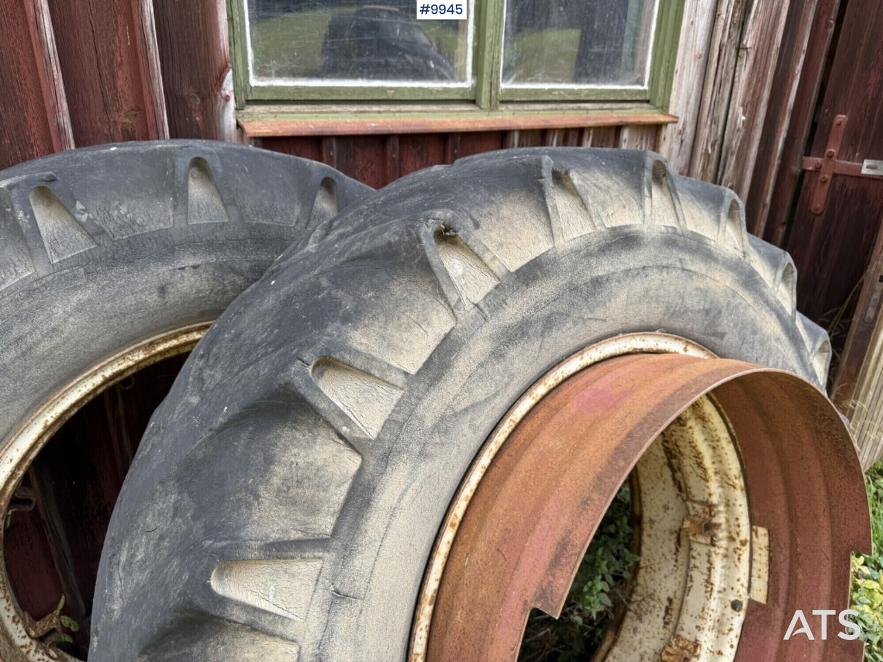 2 tractor tires with rims and rings - Komplektne ratas - Traktor: pilt 3 2 tractor tires with rims and rings - Komplektne ratas - Traktor: pilt 3