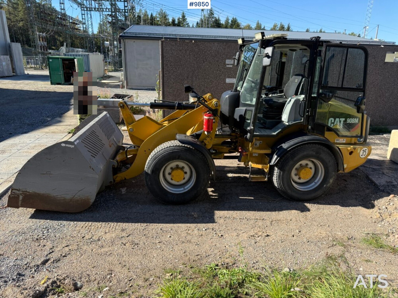 CAT 908M Wheel loader with Gears - Rataslaadur: pilt 4 CAT 908M Wheel loader with Gears - Rataslaadur: pilt 4