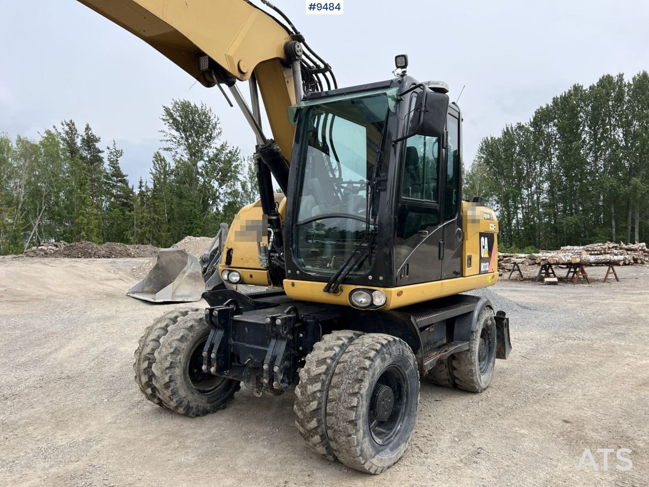 CAT M313D with tipping wagon and attachments (VIDEO) - Ratastel ekskavaator: pilt 4 CAT M313D with tipping wagon and attachments (VIDEO) - Ratastel ekskavaator: pilt 4