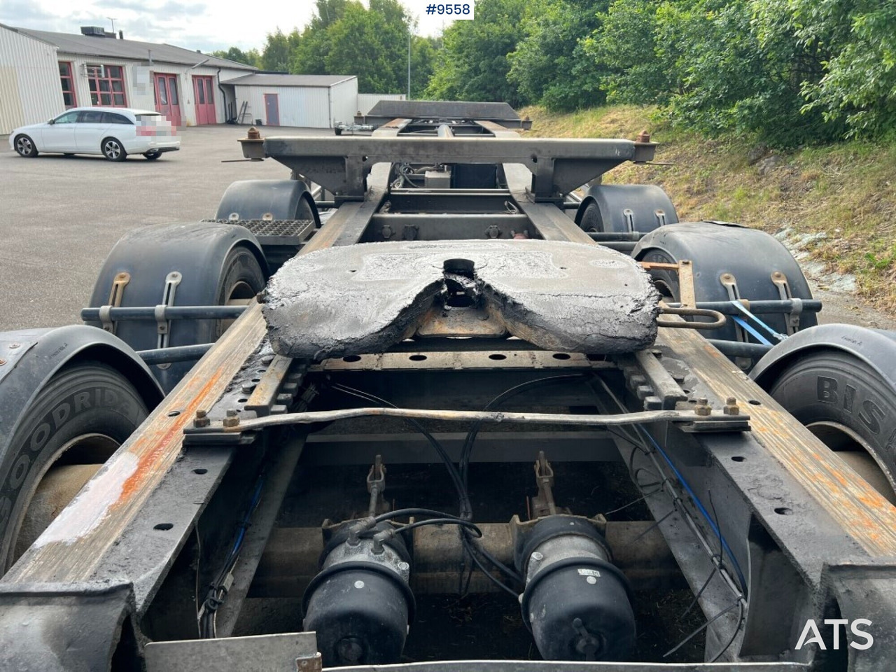 Container link - trailer Fliegl SDS 420 - Konteinerveduk/ Tõstuk järelhaagis: pilt 5 Container link - trailer Fliegl SDS 420 - Konteinerveduk/ Tõstuk järelhaagis: pilt 5