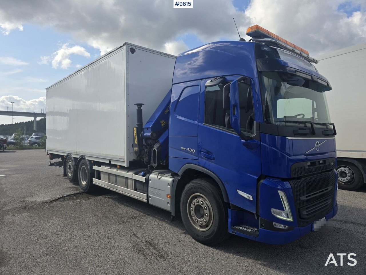 Crane Truck Volvo FM 62TR - Kraanaga veoauto, Kasti veoauto: pilt 2 Crane Truck Volvo FM 62TR - Kraanaga veoauto, Kasti veoauto: pilt 2