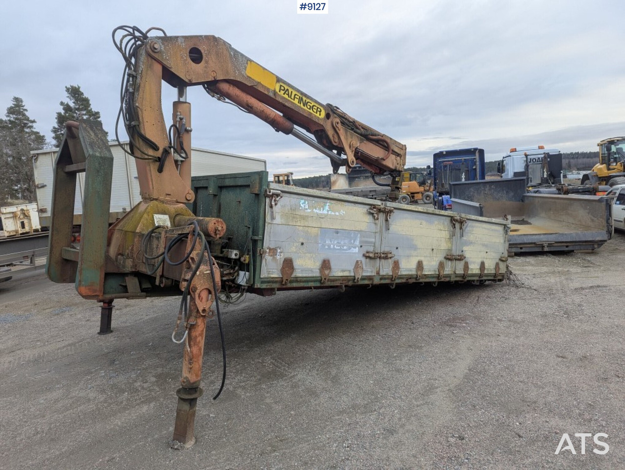 Crane flatbed Palfinger with rotator and bucket - Madelkasti, Kraanaga veoauto: pilt 1 Crane flatbed Palfinger with rotator and bucket - Madelkasti, Kraanaga veoauto: pilt 1