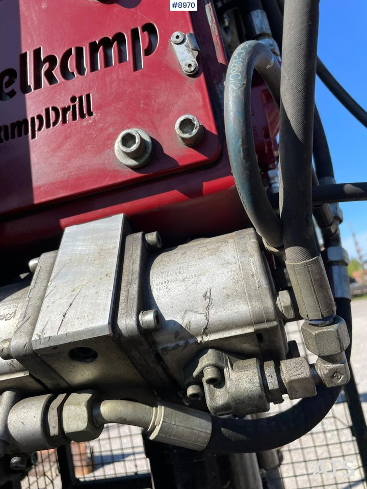 Puurimisplatvorm Drilling rig Rotosonic CRS XL150 equipped with CPT: pilt 12