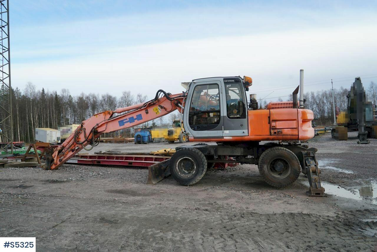 EXCAVATOR Hitachi EX165W with tools - Ekskavaator: pilt 1 EXCAVATOR Hitachi EX165W with tools - Ekskavaator: pilt 1