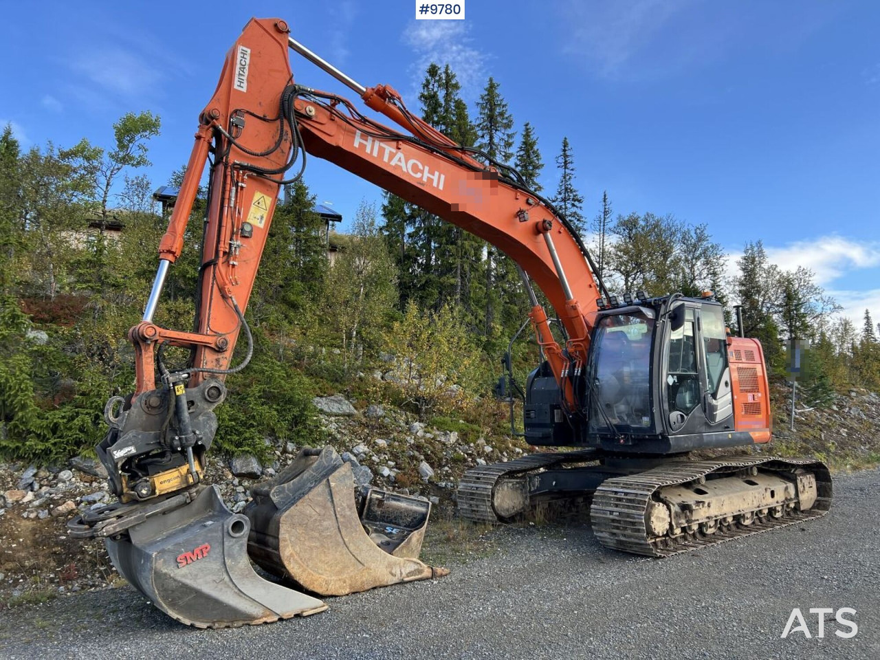 Hitachi ZX 225 US LC-L with excavation system and attachments - Lintekskavaator: pilt 1 Hitachi ZX 225 US LC-L with excavation system and attachments - Lintekskavaator: pilt 1