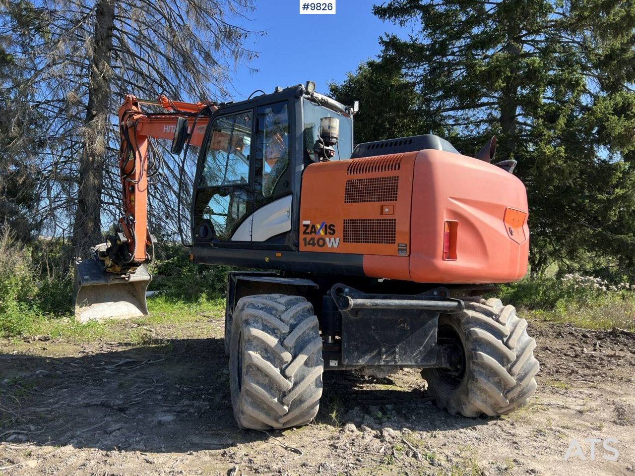 Hitachi ZX140 W-5B with rotor and planer bucket - Ratastel ekskavaator: pilt 2 Hitachi ZX140 W-5B with rotor and planer bucket - Ratastel ekskavaator: pilt 2