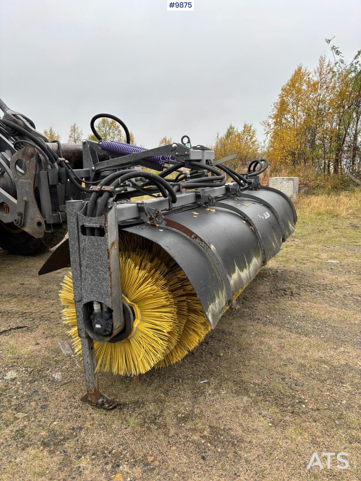 Holms Sweeper Large BM - Hari: pilt 1 Holms Sweeper Large BM - Hari: pilt 1