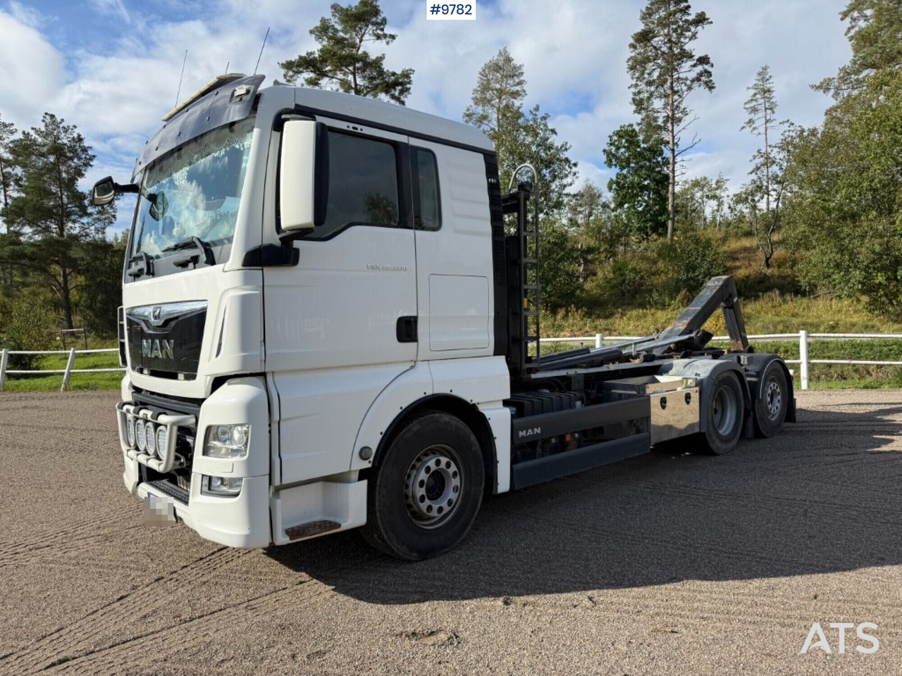 Hooklift Truck MAN TGX 26.500 6X2 - Konkstõstukiga veoauto: pilt 1 Hooklift Truck MAN TGX 26.500 6X2 - Konkstõstukiga veoauto: pilt 1