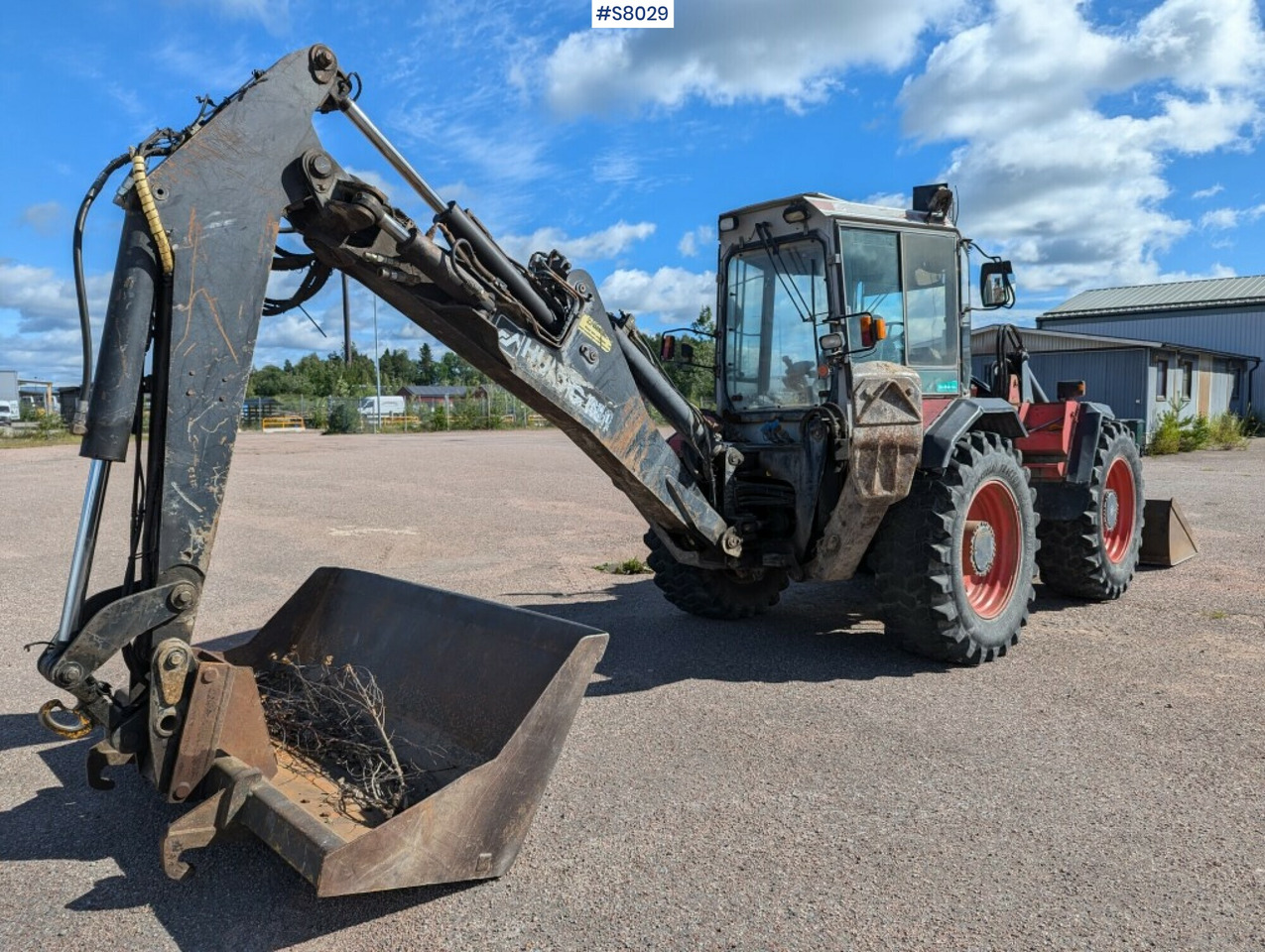 Huddig 1160 Backhoe loader - SEE VIDEO - Ekskavaator-laadur: pilt 4 Huddig 1160 Backhoe loader - SEE VIDEO - Ekskavaator-laadur: pilt 4