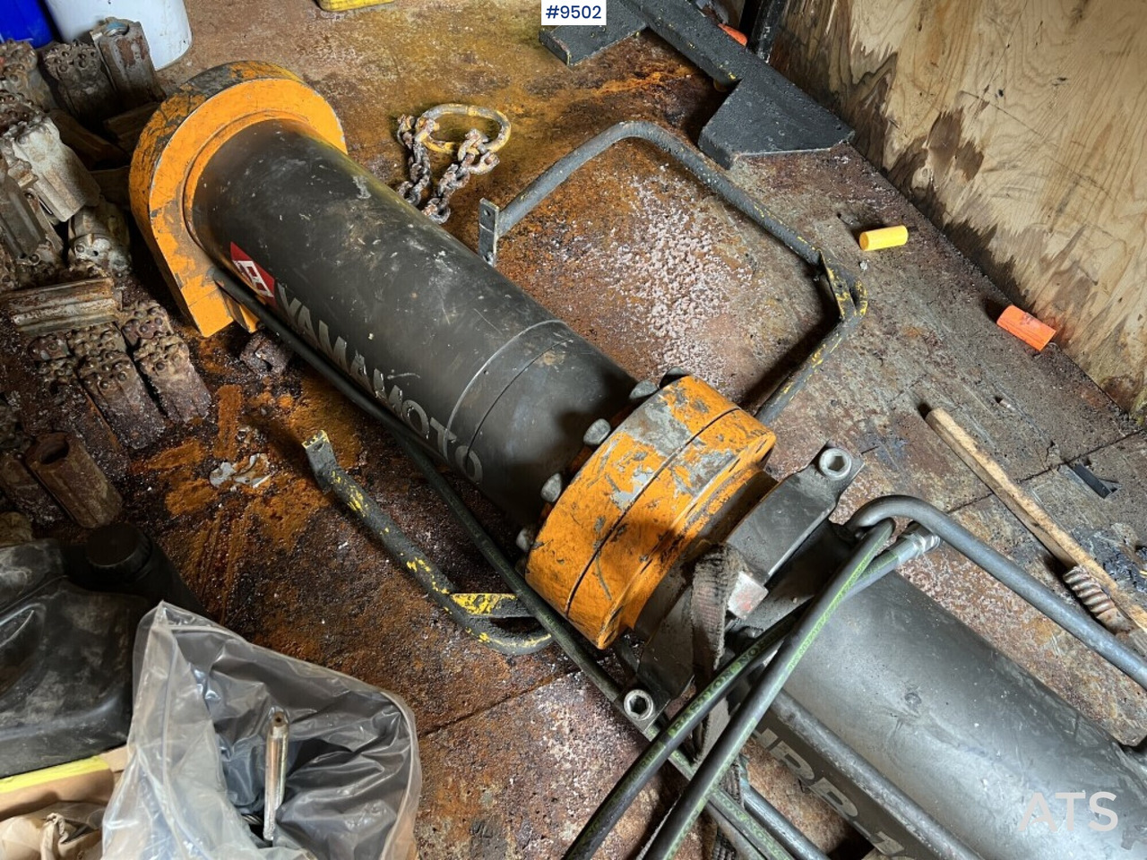 Hydraulic breaker HRB-1000 with extra breaker - Hüdrauliline haamer - Ehitusmasinad: pilt 5 Hydraulic breaker HRB-1000 with extra breaker - Hüdrauliline haamer - Ehitusmasinad: pilt 5