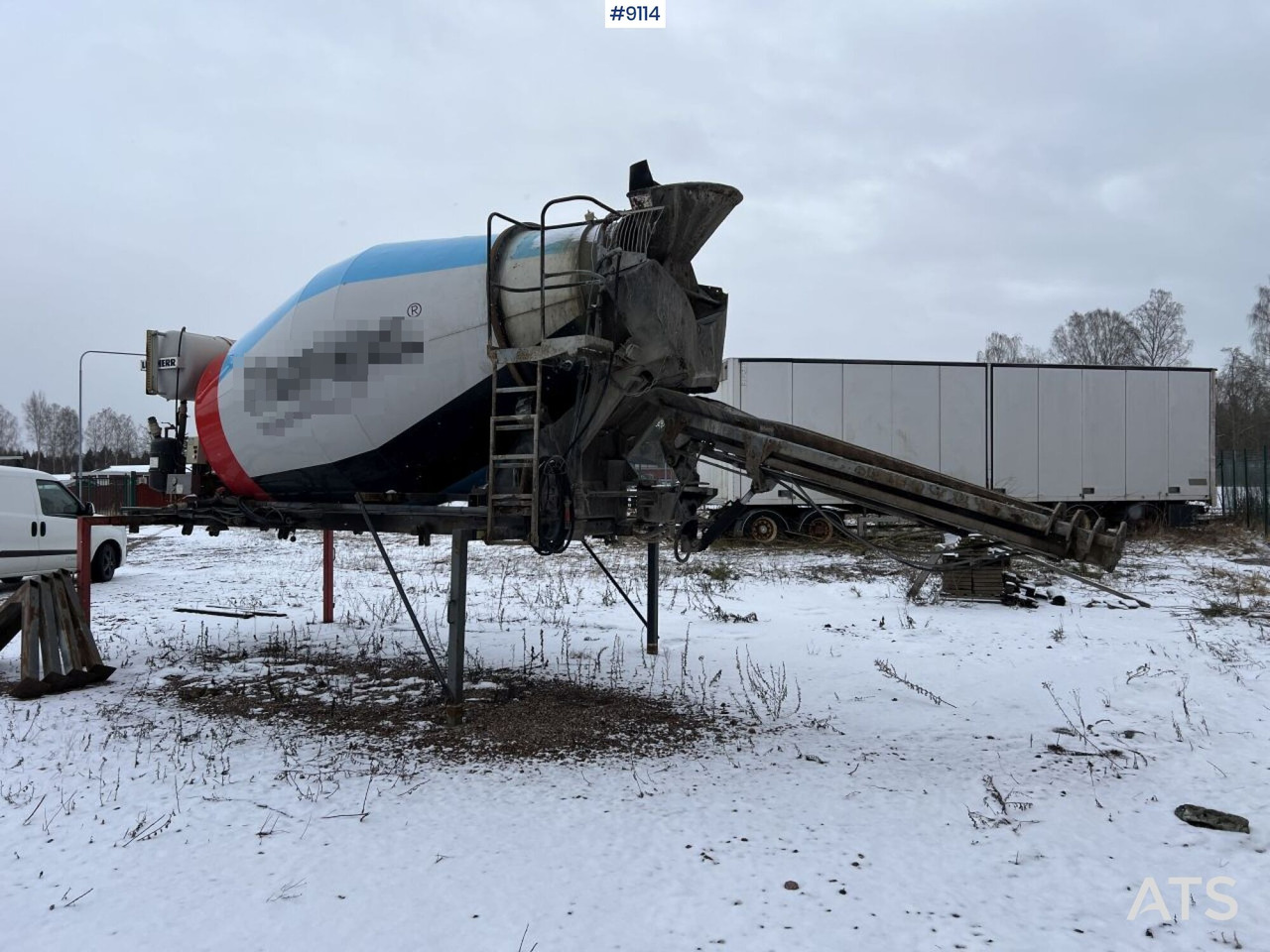 Liebherr Concrete Mixer at Laxoram - Betoonisegisti trummel: pilt 3 Liebherr Concrete Mixer at Laxoram - Betoonisegisti trummel: pilt 3