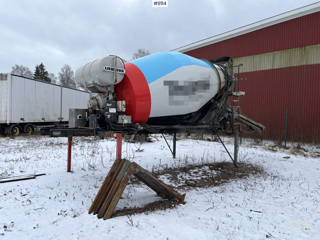 Liebherr Concrete Mixer at Laxoram - Betoonisegisti trummel: pilt 1 Liebherr Concrete Mixer at Laxoram - Betoonisegisti trummel: pilt 1