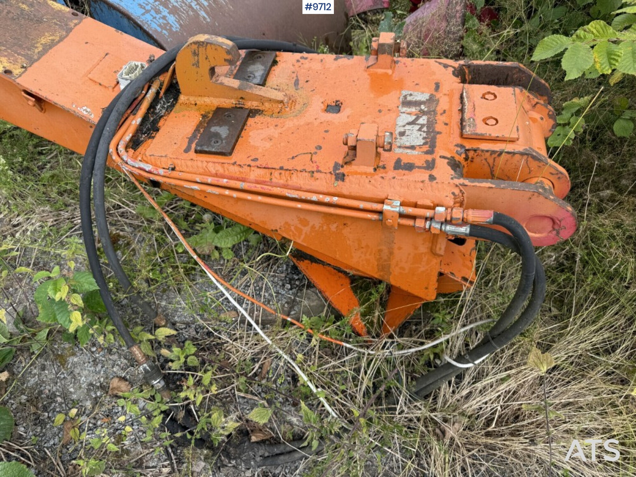 Hydraulic crane arm with 3 buckets - Lisaseade - Ekskavaator: pilt 5 Hydraulic crane arm with 3 buckets - Lisaseade - Ekskavaator: pilt 5