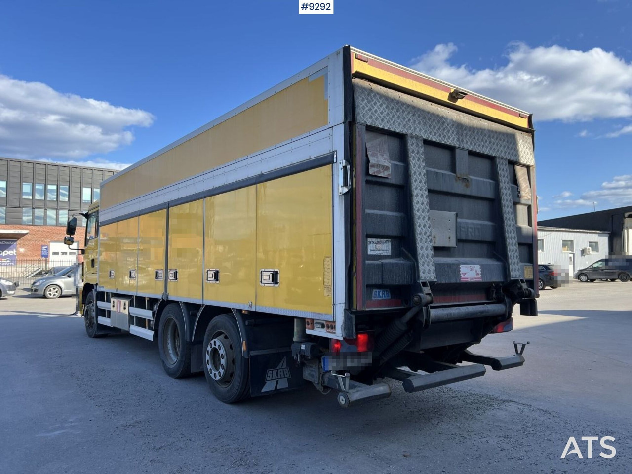 MAN TGM 26.340 6X2 Box truck - Kasti veoauto: pilt 4 MAN TGM 26.340 6X2 Box truck - Kasti veoauto: pilt 4