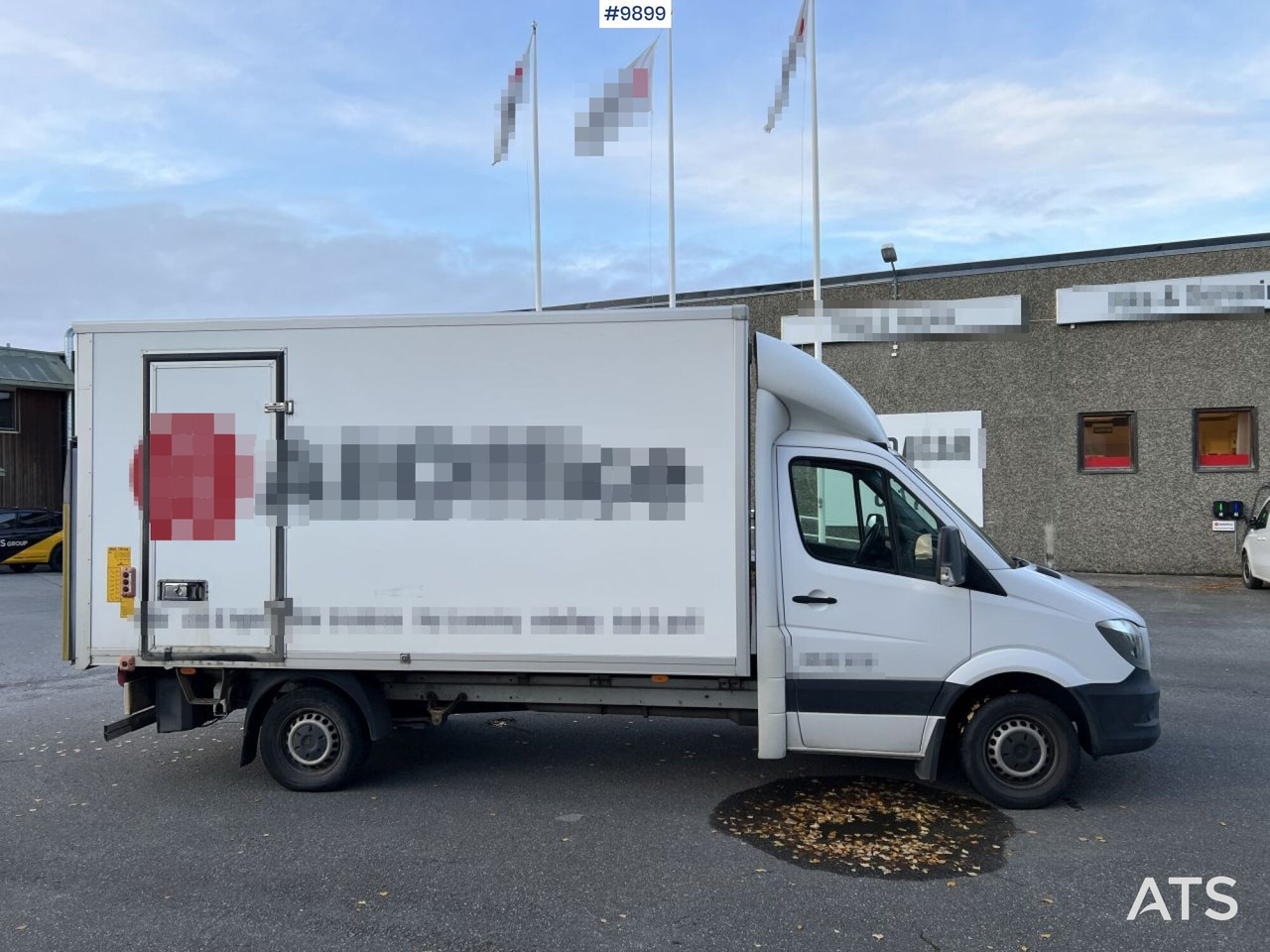 Tarbesõiduk furgoon Mercedes Benz Sprinter Skåpbil med bakgavellyft: pilt 7