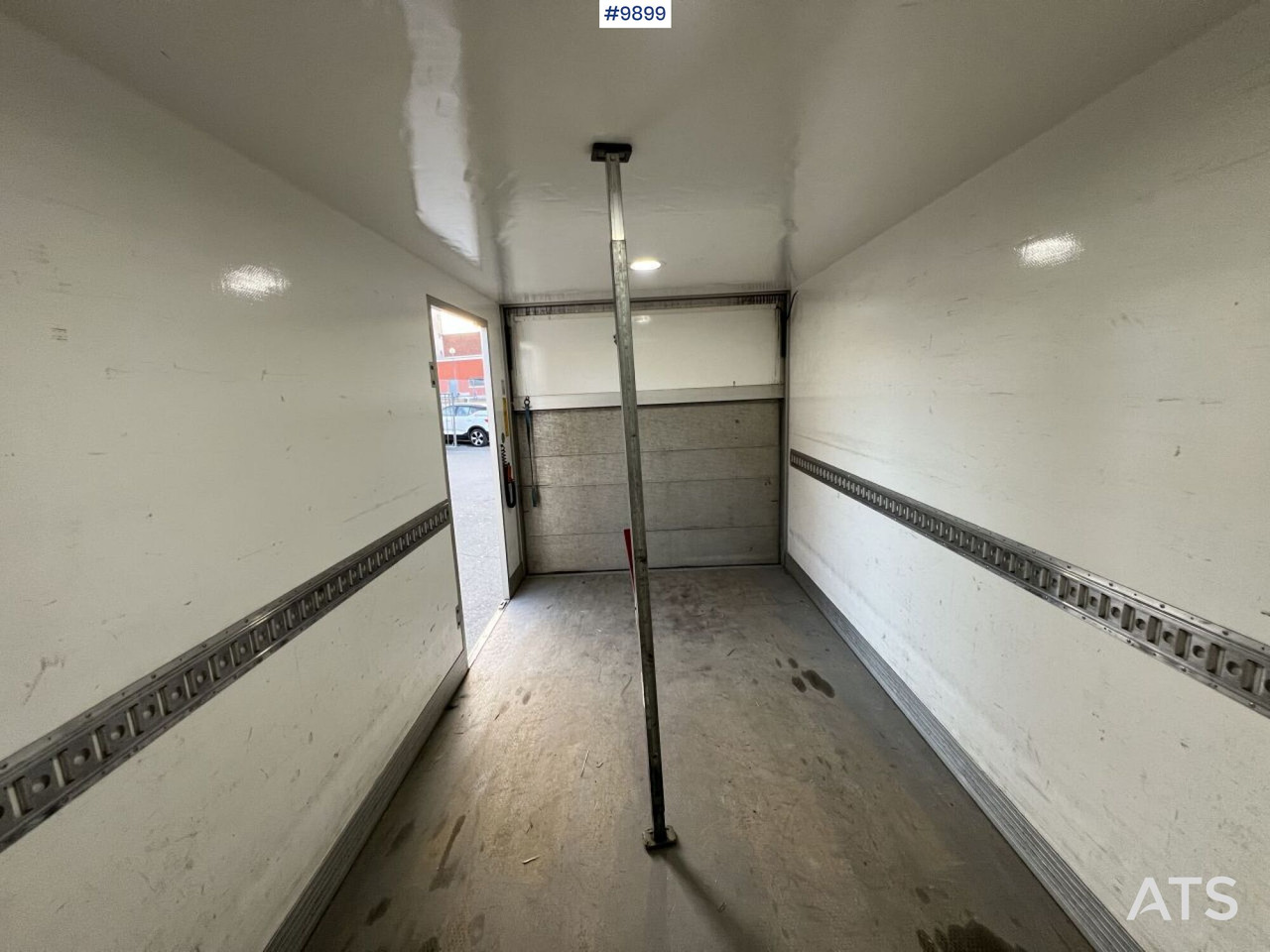 Tarbesõiduk furgoon Mercedes Benz Sprinter Skåpbil med bakgavellyft: pilt 6