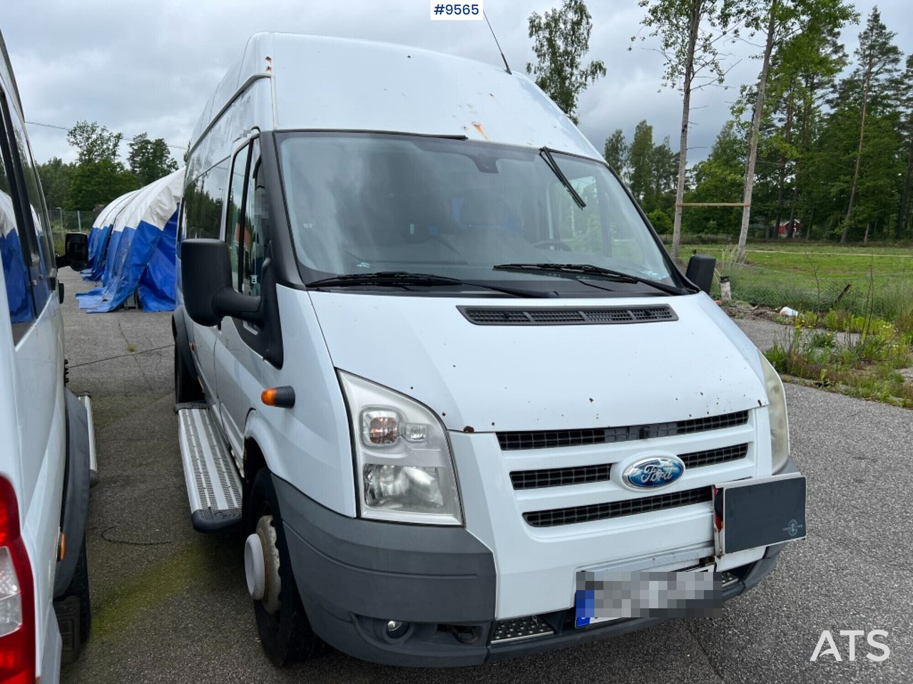 Minibus - 16-seater bus - FORD TRANSIT 430L 17-P B - Väikebuss, Mikrobuss: pilt 2 Minibus - 16-seater bus - FORD TRANSIT 430L 17-P B - Väikebuss, Mikrobuss: pilt 2