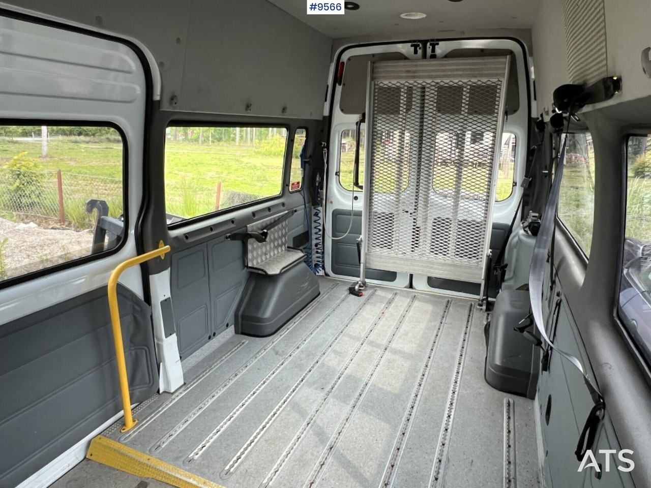 Minibus- Ford FDG6 Transit- Sold newly inspected - Väikebuss, Mikrobuss: pilt 5 Minibus- Ford FDG6 Transit- Sold newly inspected - Väikebuss, Mikrobuss: pilt 5