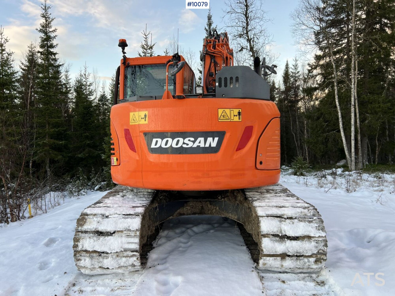 DOOSAN DX140LCR-5 Excavator with Rotor and Buckets - Muu seadmestik: pilt 4 DOOSAN DX140LCR-5 Excavator with Rotor and Buckets - Muu seadmestik: pilt 4