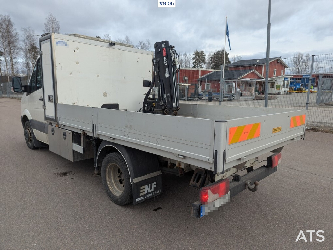 Pickup Crane Truck VW Crafter 50 2.5 TDI with HIAB crane (SEE VIDEO) - Kraanaga veoauto: pilt 4 Pickup Crane Truck VW Crafter 50 2.5 TDI with HIAB crane (SEE VIDEO) - Kraanaga veoauto: pilt 4
