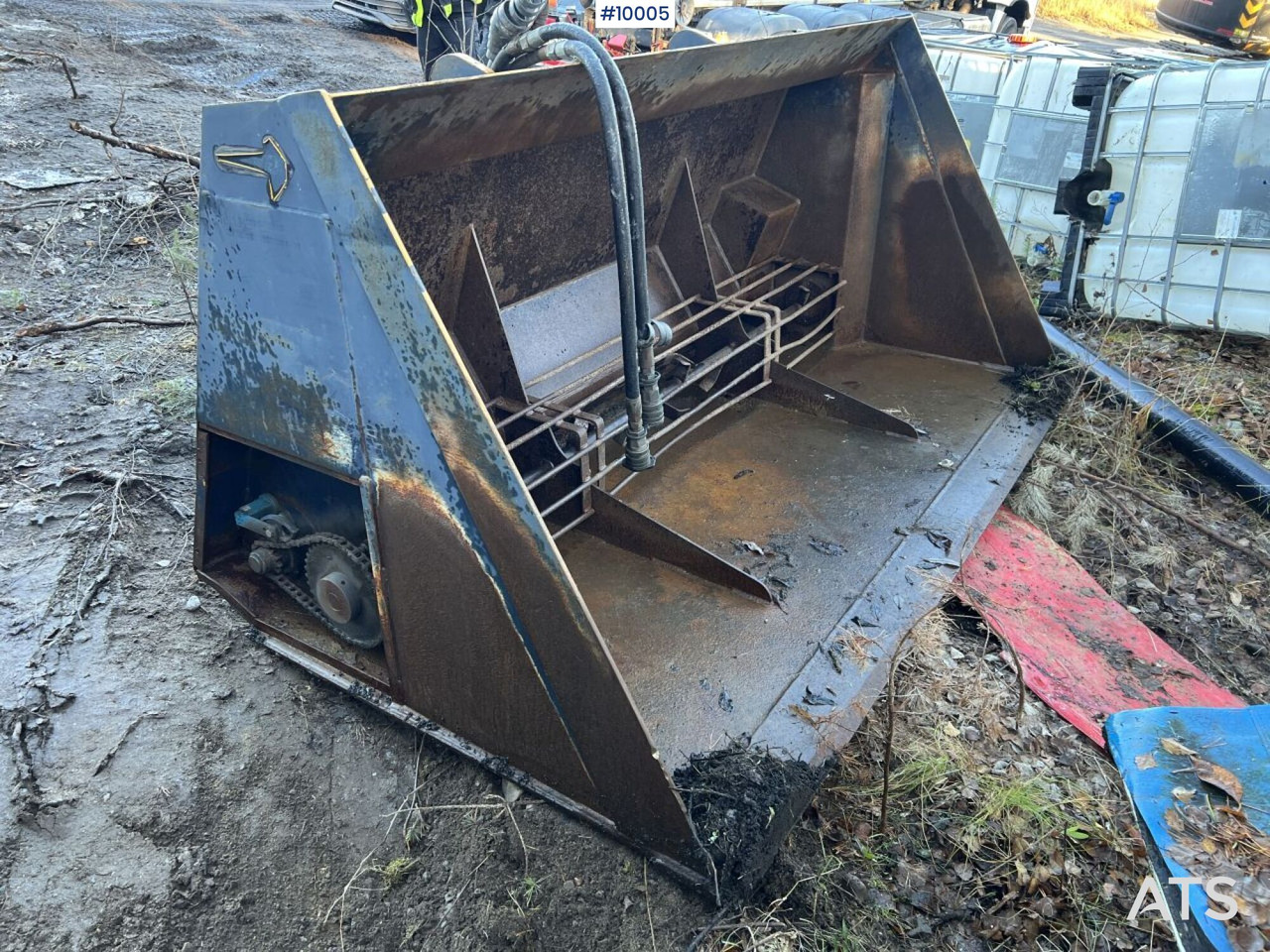Sand spreader bucket Drivex, Large BM - Liiva-/ Soolajaotur: pilt 1 Sand spreader bucket Drivex, Large BM - Liiva-/ Soolajaotur: pilt 1