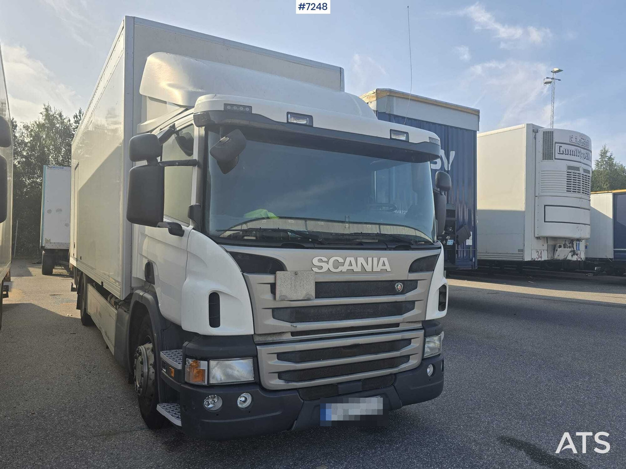 Scania P320 Box truck with tail lift - Kasti veoauto: pilt 2 Scania P320 Box truck with tail lift - Kasti veoauto: pilt 2