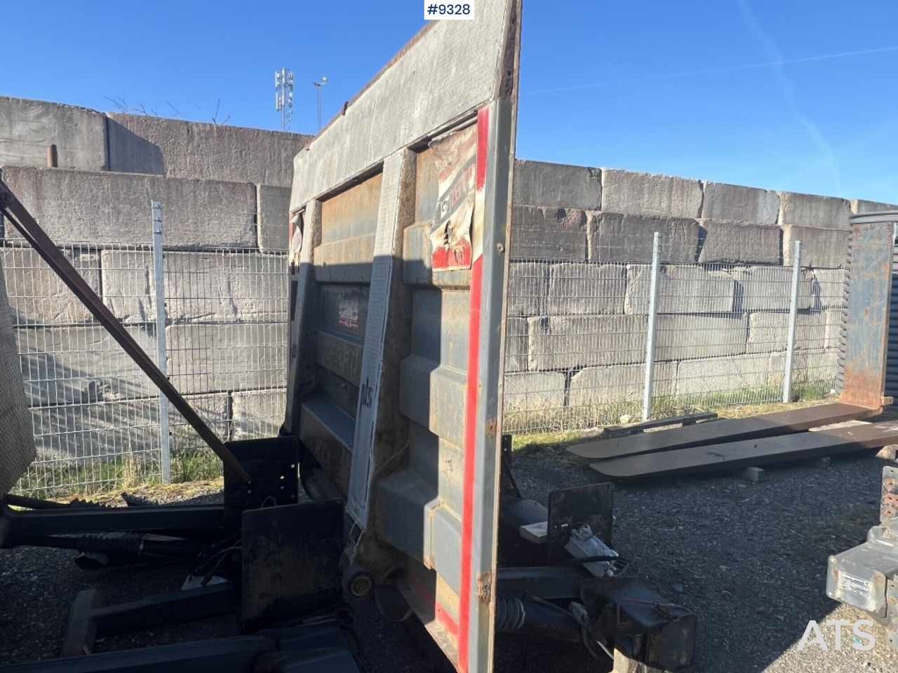 Tail lift - Zepro- ZHD 2000-155MA - Sabatõstuk: pilt 2 Tail lift - Zepro- ZHD 2000-155MA - Sabatõstuk: pilt 2