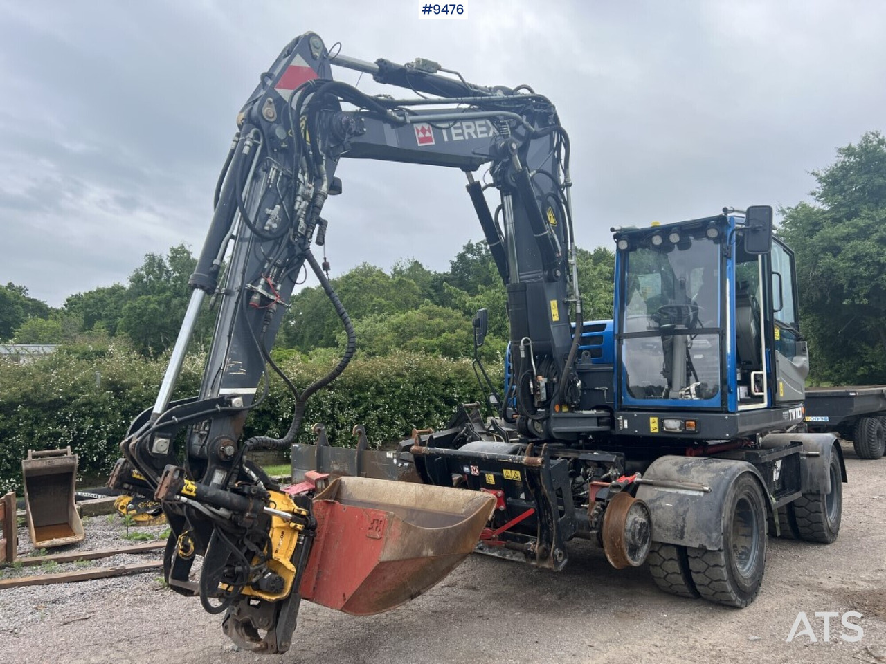 Terex TW 110 Railway machine (VIDEO) - Ratastel ekskavaator: pilt 1 Terex TW 110 Railway machine (VIDEO) - Ratastel ekskavaator: pilt 1
