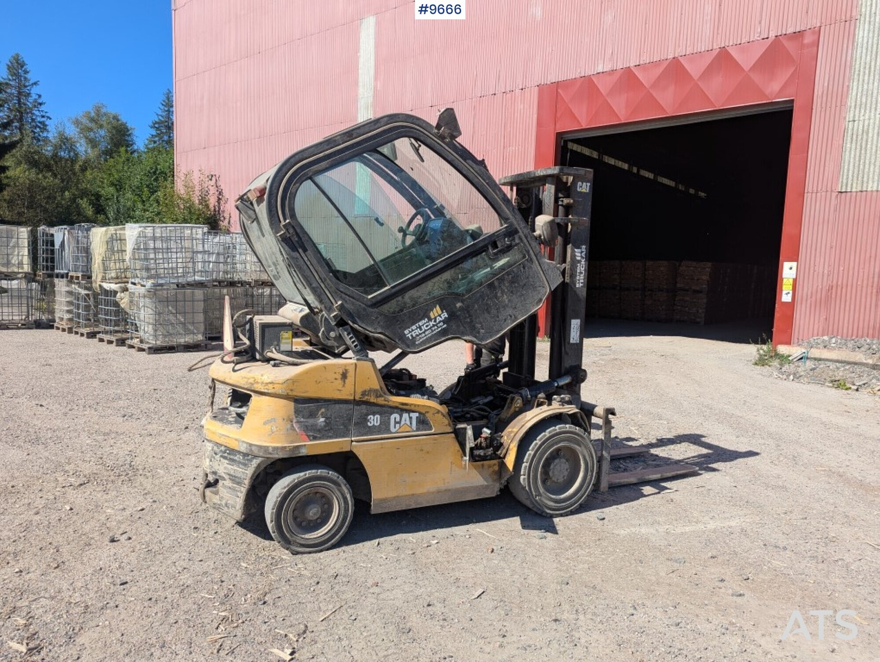 Truck CAT DP30N Defect (See Video) - Diiseltõstuk: pilt 2 Truck CAT DP30N Defect (See Video) - Diiseltõstuk: pilt 2