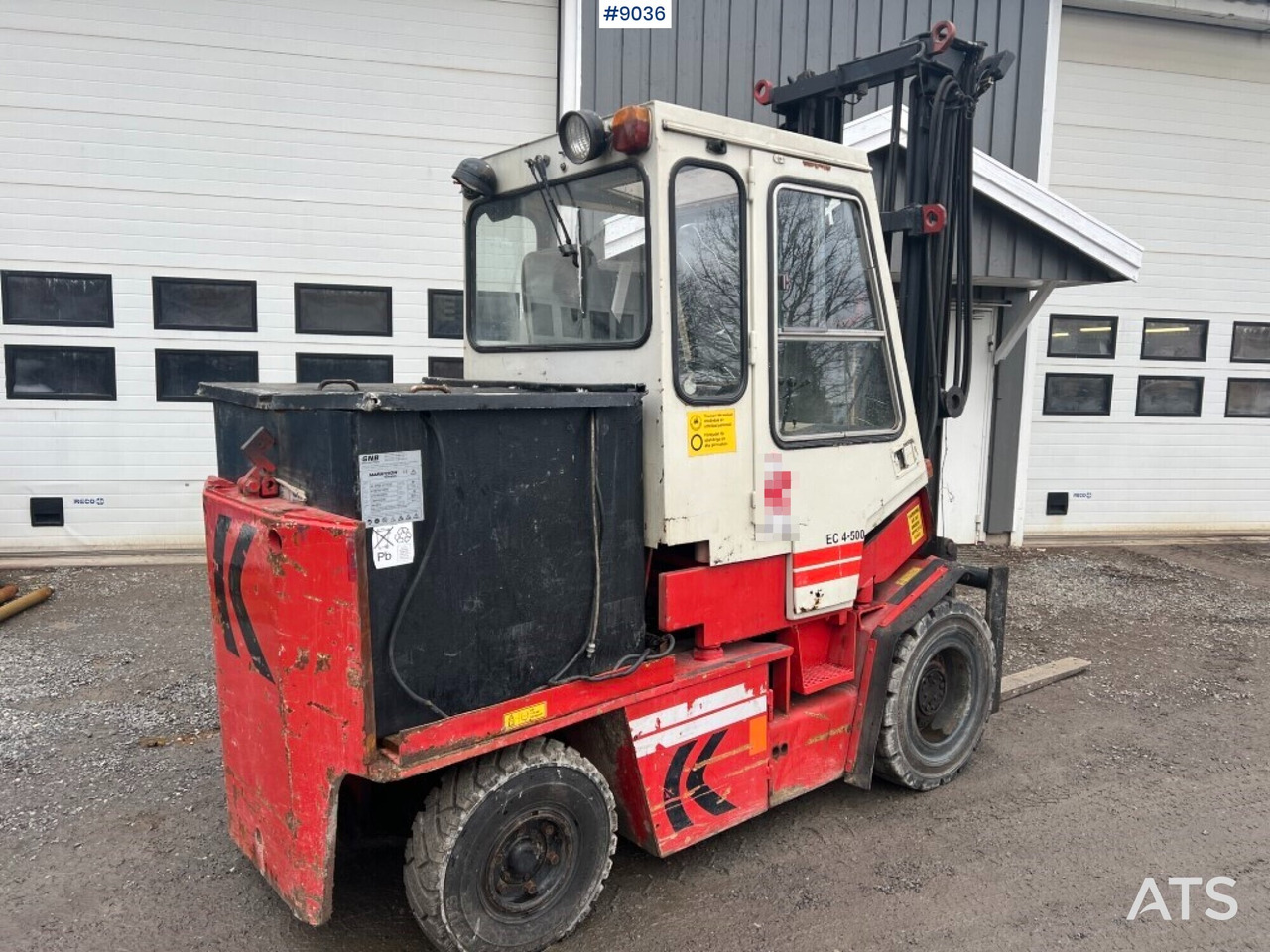 Truck Kalmar EB 4-500 with battery charger and extra tire - Kahveltõstuk: pilt 3 Truck Kalmar EB 4-500 with battery charger and extra tire - Kahveltõstuk: pilt 3