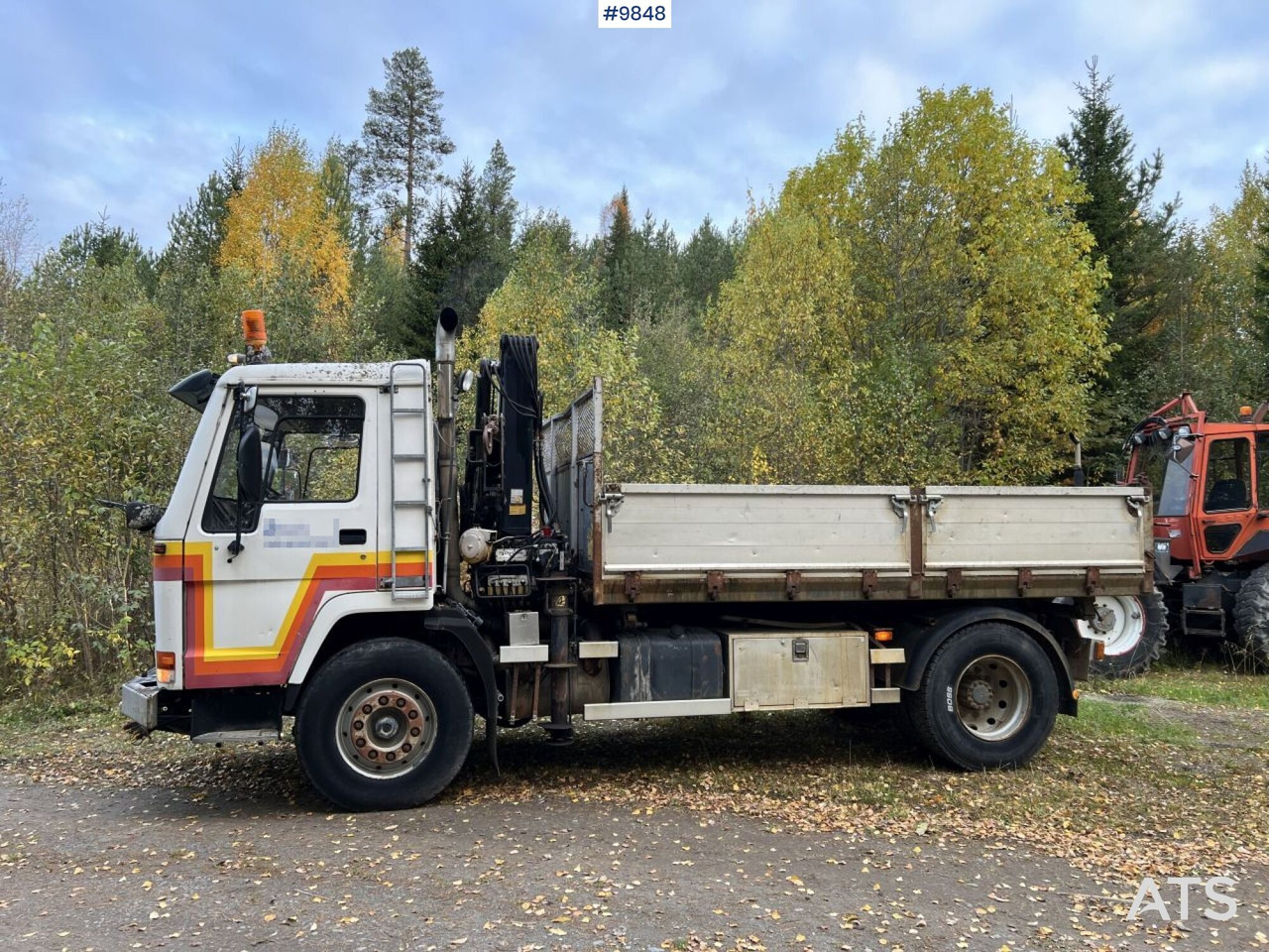 VOLVO FL7 4X2 Crane truck/Dump truck with Hiab071 crane - Kallurauto, Kraanaga veoauto: pilt 3 VOLVO FL7 4X2 Crane truck/Dump truck with Hiab071 crane - Kallurauto, Kraanaga veoauto: pilt 3