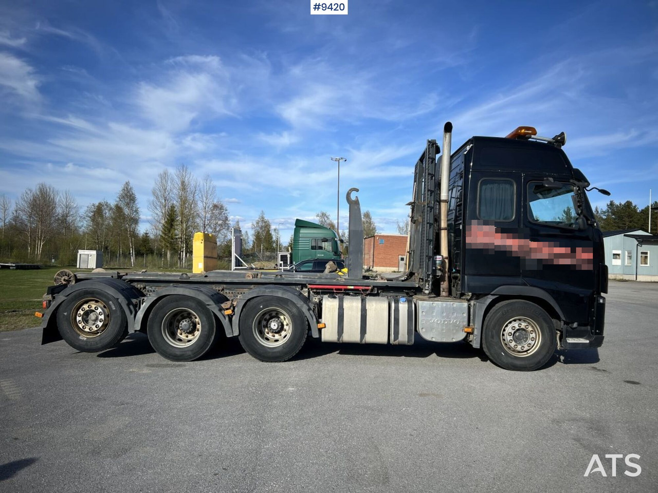 Volvo FH16 8*4 Tridem Hooklift - Konkstõstukiga veoauto: pilt 3 Volvo FH16 8*4 Tridem Hooklift - Konkstõstukiga veoauto: pilt 3