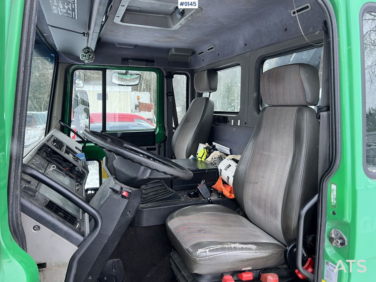 Volvo FL614 4x2 Förlängd med HIAB 105-3 - Kraanaga veoauto: pilt 5 Volvo FL614 4x2 Förlängd med HIAB 105-3 - Kraanaga veoauto: pilt 5