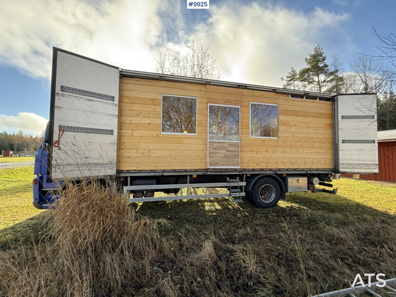 Volvo FM9 4X2 Recreational Vehicle (RV) - Kasti veoauto, Matkaauto: pilt 1 Volvo FM9 4X2 Recreational Vehicle (RV) - Kasti veoauto, Matkaauto: pilt 1