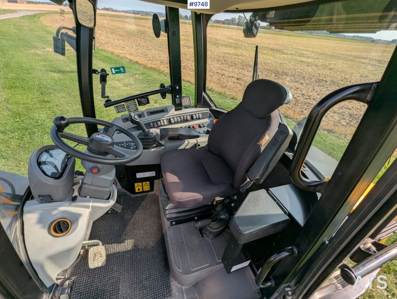 Wheel loader JCB 409 Stage V Nordic Edition 40km/h with attachments - Rataslaadur: pilt 5 Wheel loader JCB 409 Stage V Nordic Edition 40km/h with attachments - Rataslaadur: pilt 5