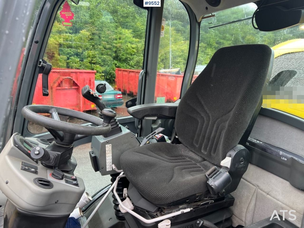 Wheel loader Wacker Neuson WL52 gears and tool stand - Rataslaadur: pilt 5 Wheel loader Wacker Neuson WL52 gears and tool stand - Rataslaadur: pilt 5