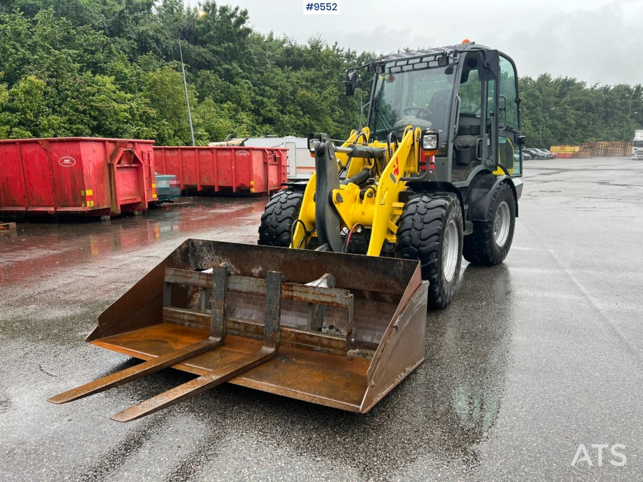 Wheel loader Wacker Neuson WL52 gears and tool stand - Rataslaadur: pilt 1 Wheel loader Wacker Neuson WL52 gears and tool stand - Rataslaadur: pilt 1
