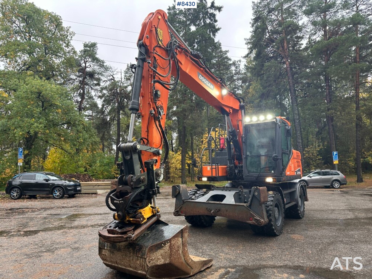 Ratastel ekskavaator Wheeled Excavator Doosan  DX170W (See video): pilt 8