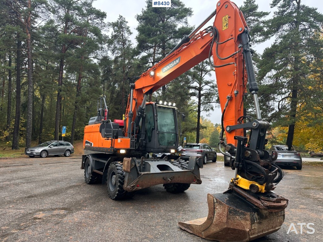 Ratastel ekskavaator Wheeled Excavator Doosan  DX170W (See video): pilt 7