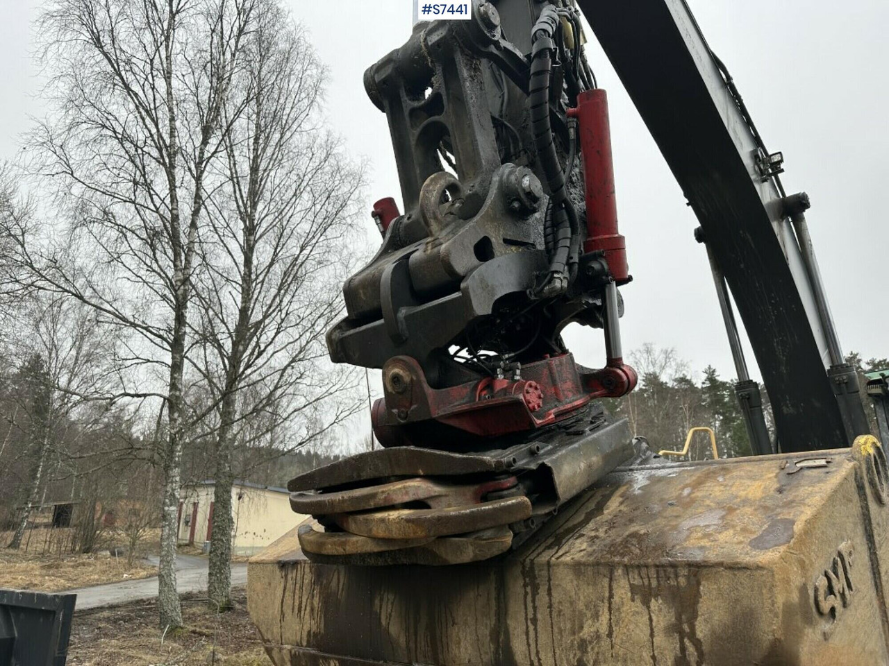 Wheeled excavator Volvo EC300 DL With rotor, digging system and buckets SEE VIDEO - Lintekskavaator: pilt 3 Wheeled excavator Volvo EC300 DL With rotor, digging system and buckets SEE VIDEO - Lintekskavaator: pilt 3