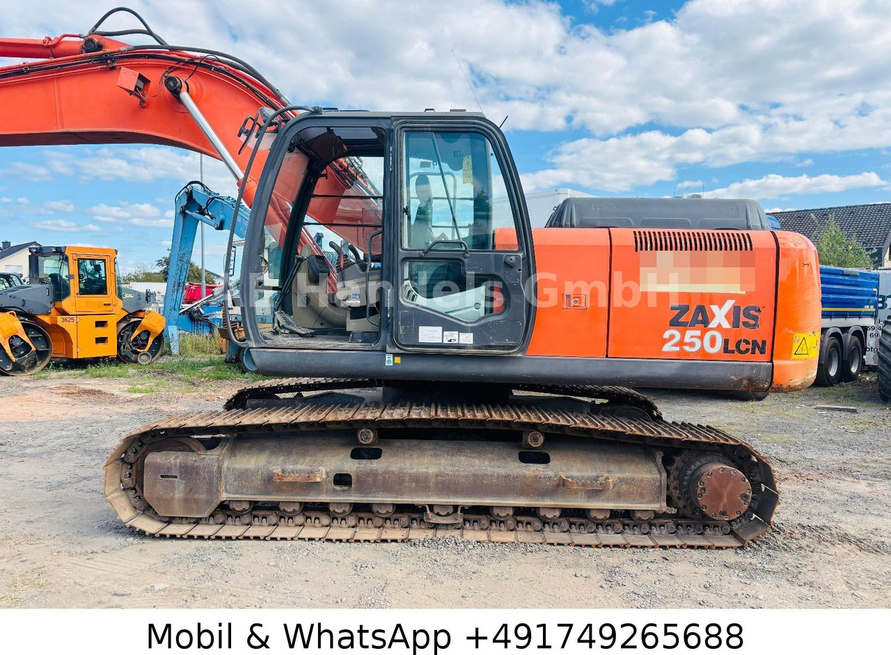 Lintekskavaator Hitachi ZX250LCN-3 *16.800 STD/Monoausleger/OilQuick: pilt 8