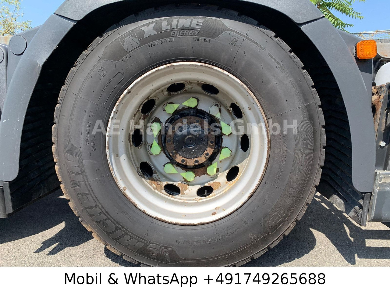 Konteinerveduk/ Tõstukiga veoauto MAN TGX 26.440 XLX LL 6x2 *Retarder/LDW/LBW/3.Lenk: pilt 12 Konteinerveduk/ Tõstukiga veoauto MAN TGX 26.440 XLX LL 6x2 *Retarder/LDW/LBW/3.Lenk: pilt 12