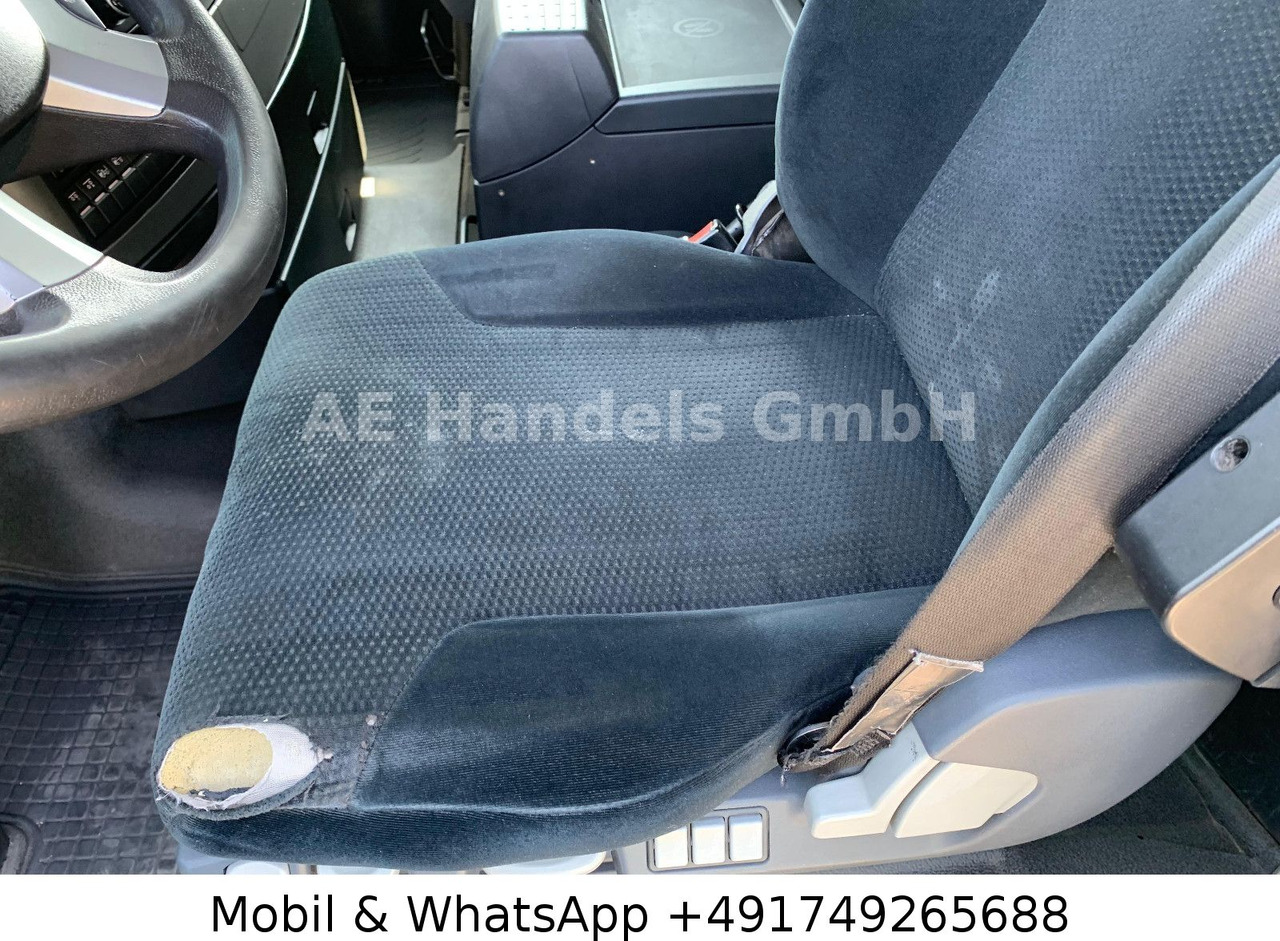 Konteinerveduk/ Tõstukiga veoauto MAN TGX 26.440 XLX LL 6x2 *Retarder/LDW/LBW/3.Lenk: pilt 21 Konteinerveduk/ Tõstukiga veoauto MAN TGX 26.440 XLX LL 6x2 *Retarder/LDW/LBW/3.Lenk: pilt 21