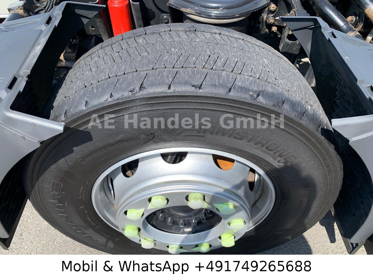 Konteinerveduk/ Tõstukiga veoauto MAN TGX 26.440 XLX LL 6x2 *Retarder/LDW/LBW/3.Lenk: pilt 15 Konteinerveduk/ Tõstukiga veoauto MAN TGX 26.440 XLX LL 6x2 *Retarder/LDW/LBW/3.Lenk: pilt 15