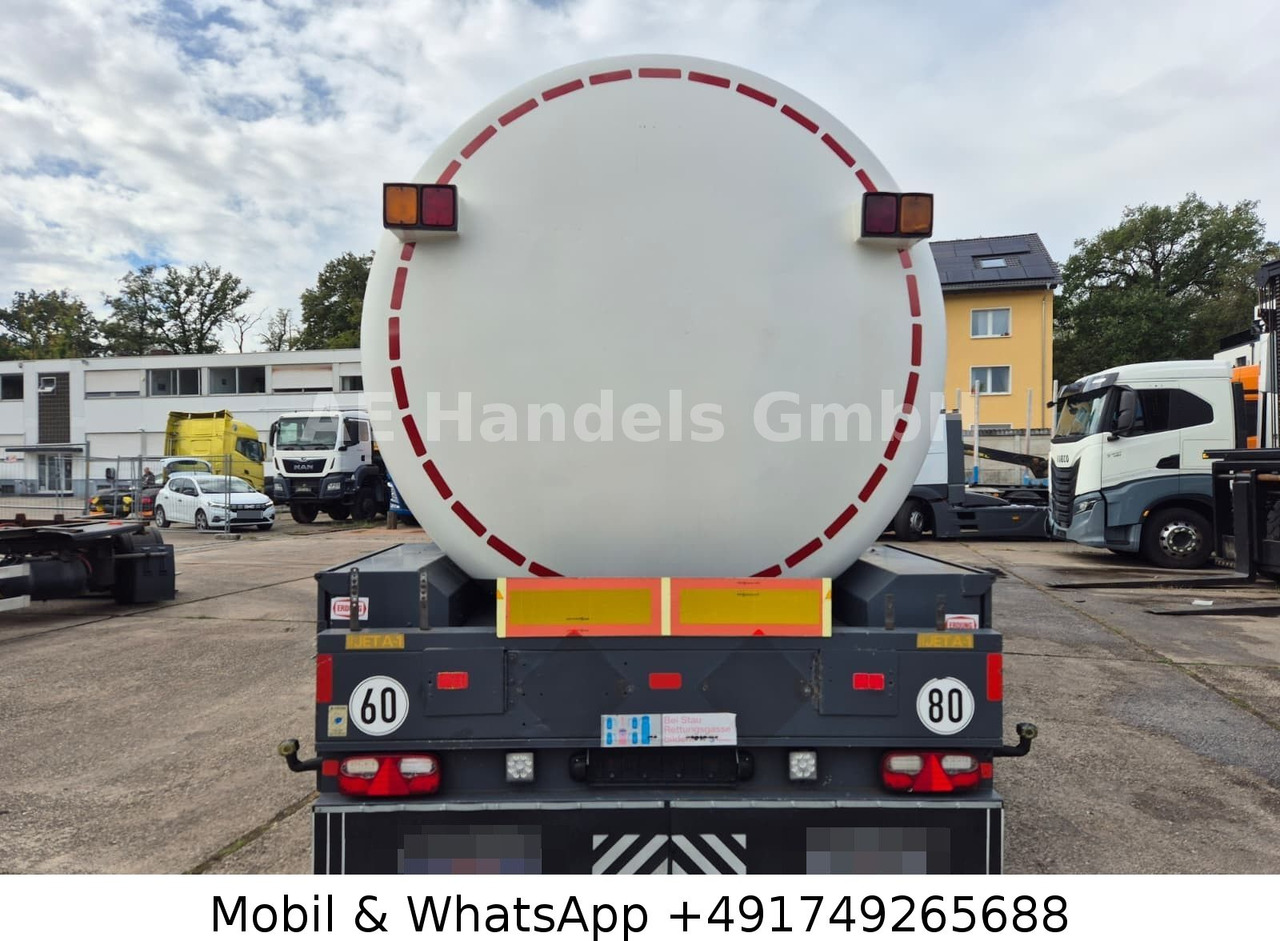 ROHR TAL-A-MKZA *43m³/1xKammer/Mineralöle-Kl.-3/Alcoa - Tsistern poolhaagis: pilt 3 ROHR TAL-A-MKZA *43m³/1xKammer/Mineralöle-Kl.-3/Alcoa - Tsistern poolhaagis: pilt 3