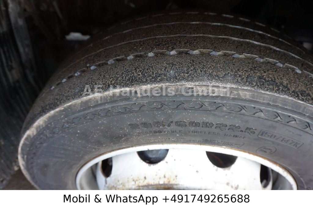 Sadulveok MAN TGX 18.440 XLX LL Low *Manual/Retarder/2xTank: pilt 16