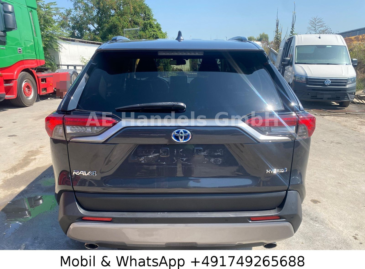 Toyota RAV4 Plug-in Hybrid 131KW 4x4 *ACC/Kamera/LDW - Maastur: pilt 4 Toyota RAV4 Plug-in Hybrid 131KW 4x4 *ACC/Kamera/LDW - Maastur: pilt 4