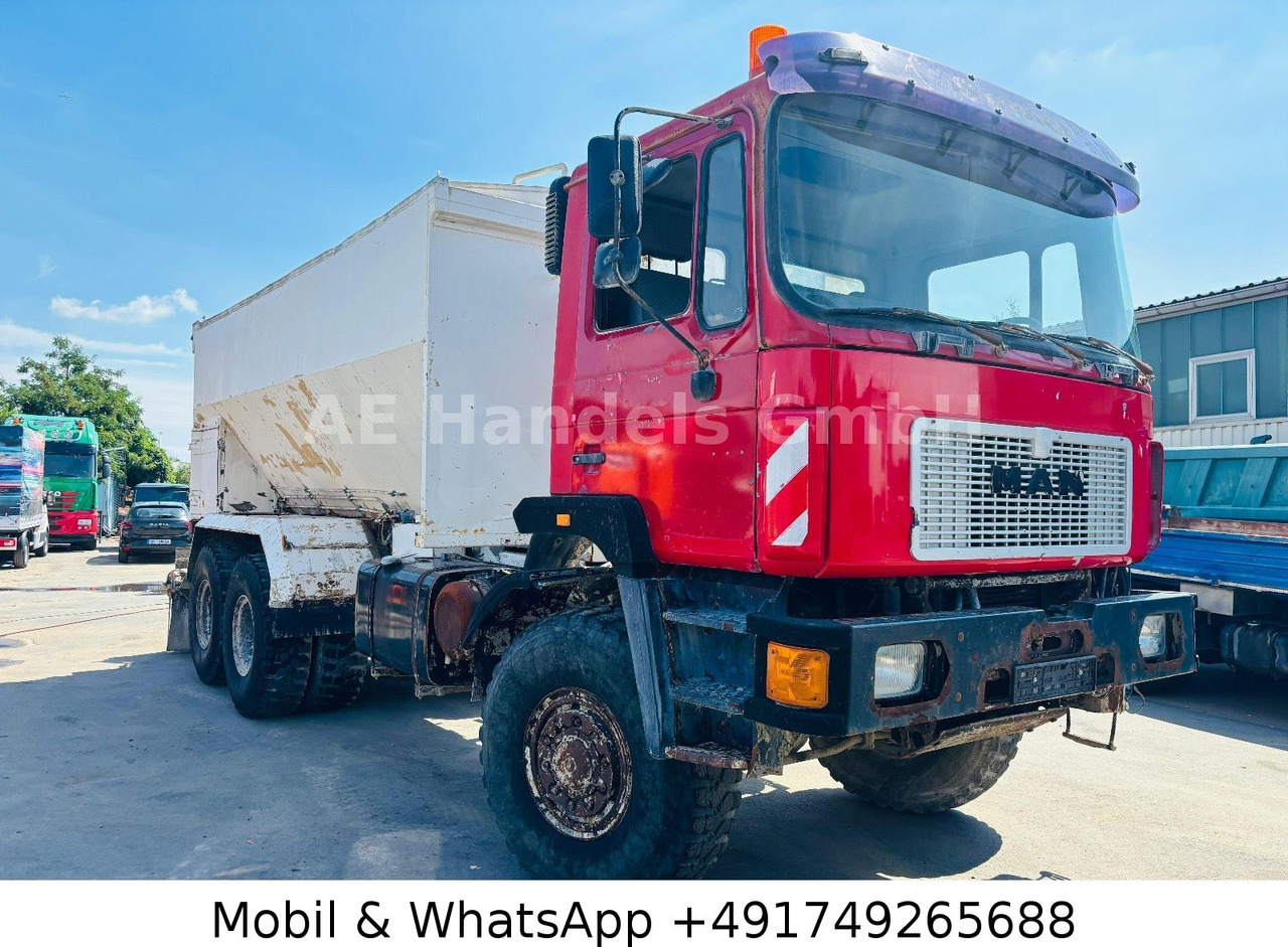 MAN F10 BB 6x6 Bindemittelstreuer *Manual/Analog - Veoauto: pilt 3 MAN F10 BB 6x6 Bindemittelstreuer *Manual/Analog - Veoauto: pilt 3