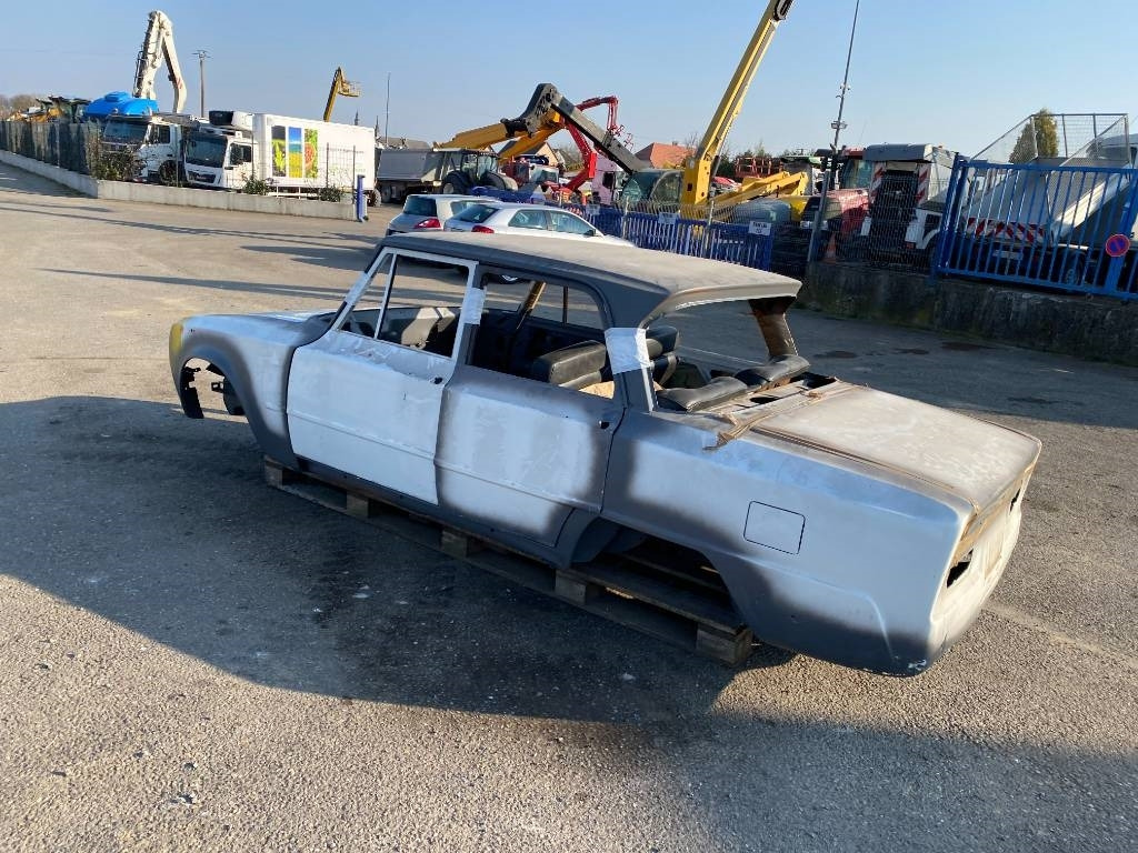 Alfa GUILIA 1300 SUPER NUOVA/Origine France/Oldtimer - Auto: pilt 2 Alfa GUILIA 1300 SUPER NUOVA/Origine France/Oldtimer - Auto: pilt 2